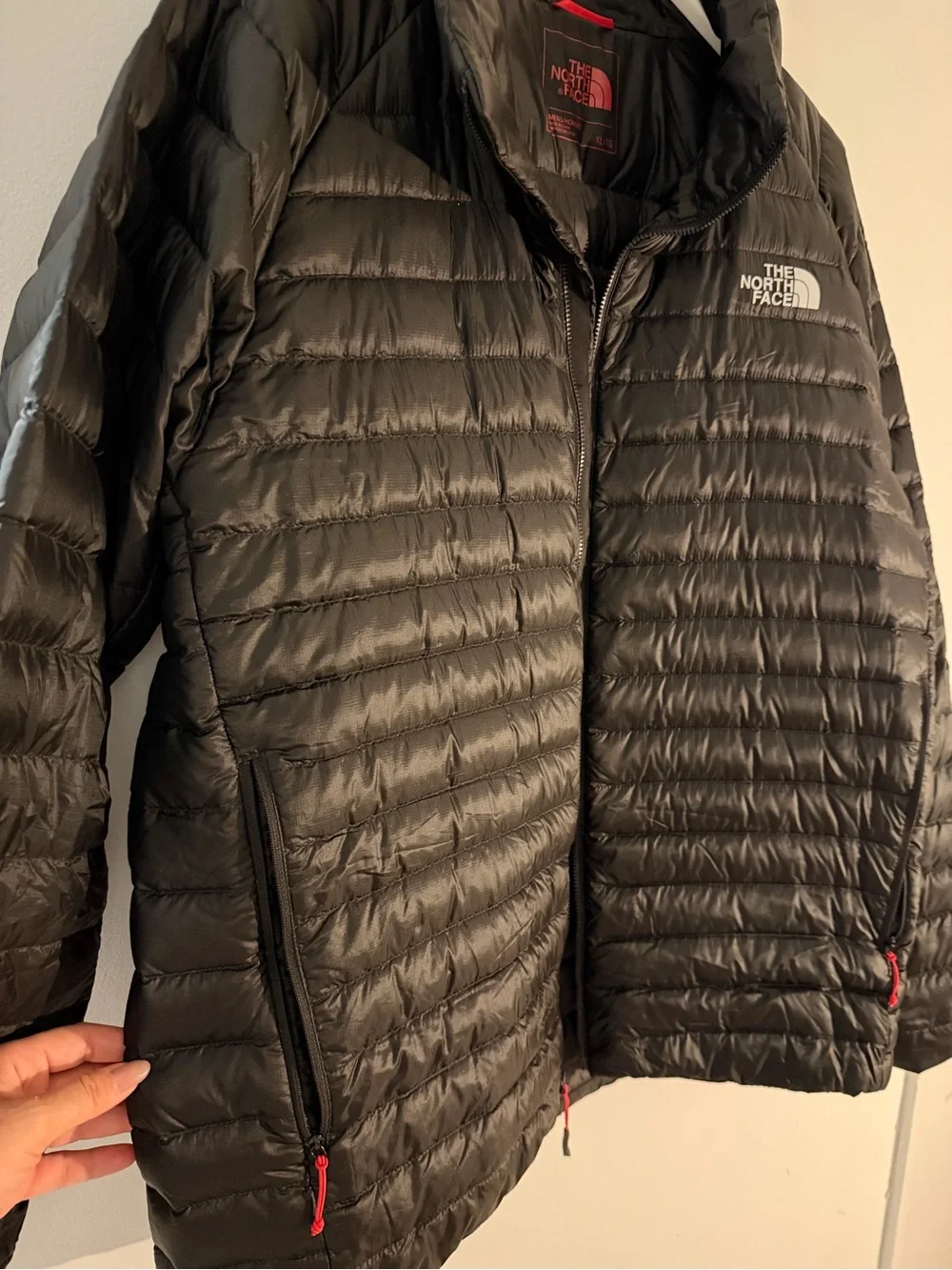 The North Face Men’s Lightweight Black Quilted Packable Puffer Jacket
